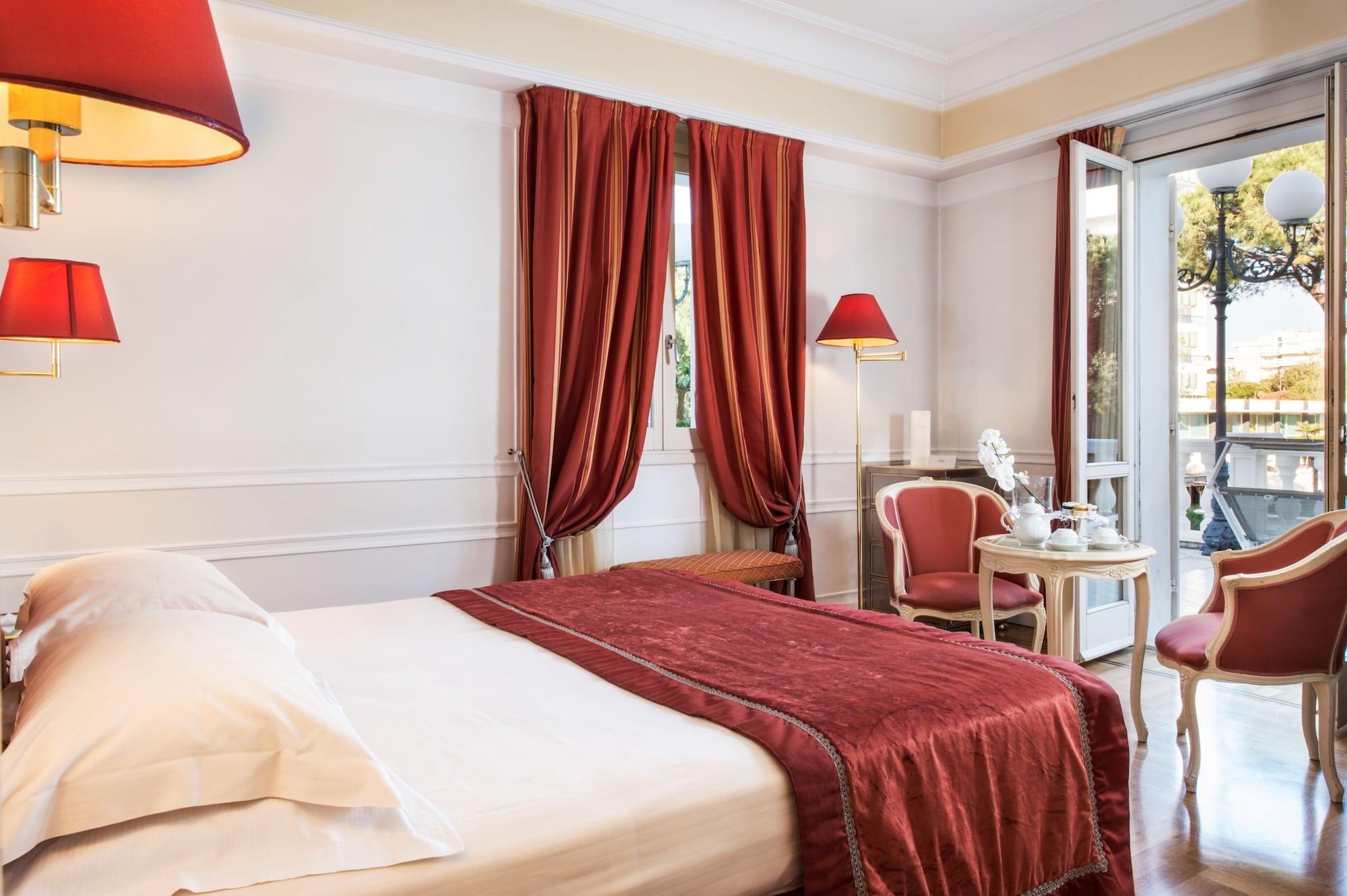 Grand Hotel Des Bains Riccione Exterior photo